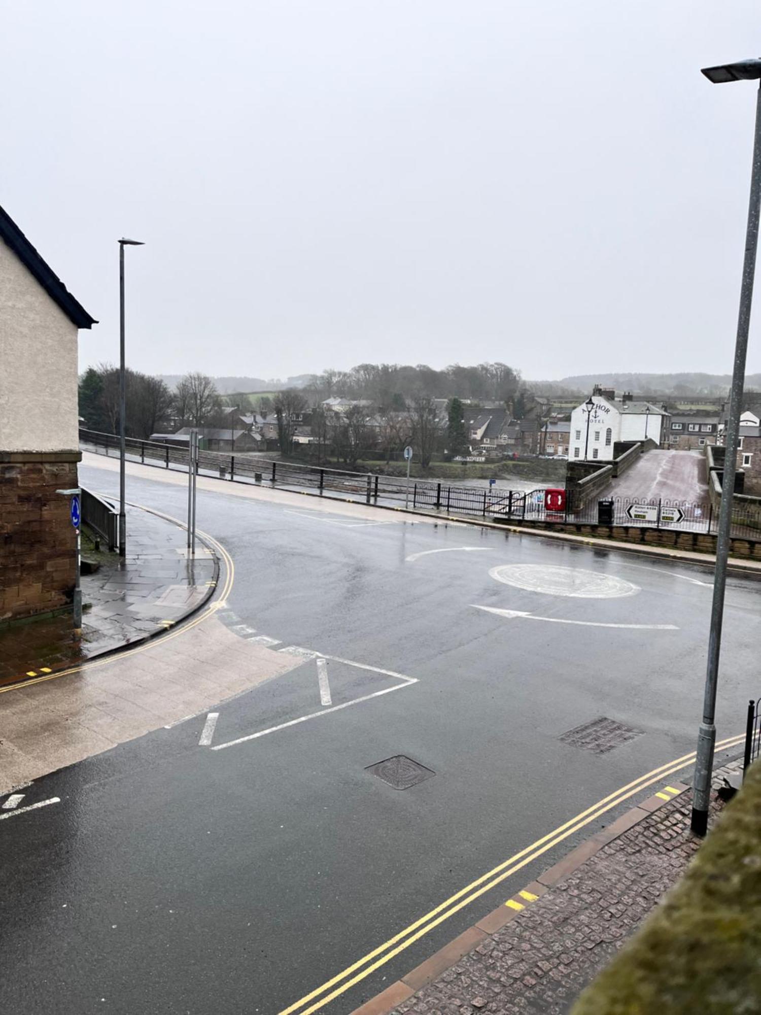 The Railway Apartments Haydon Bridge Экстерьер фото